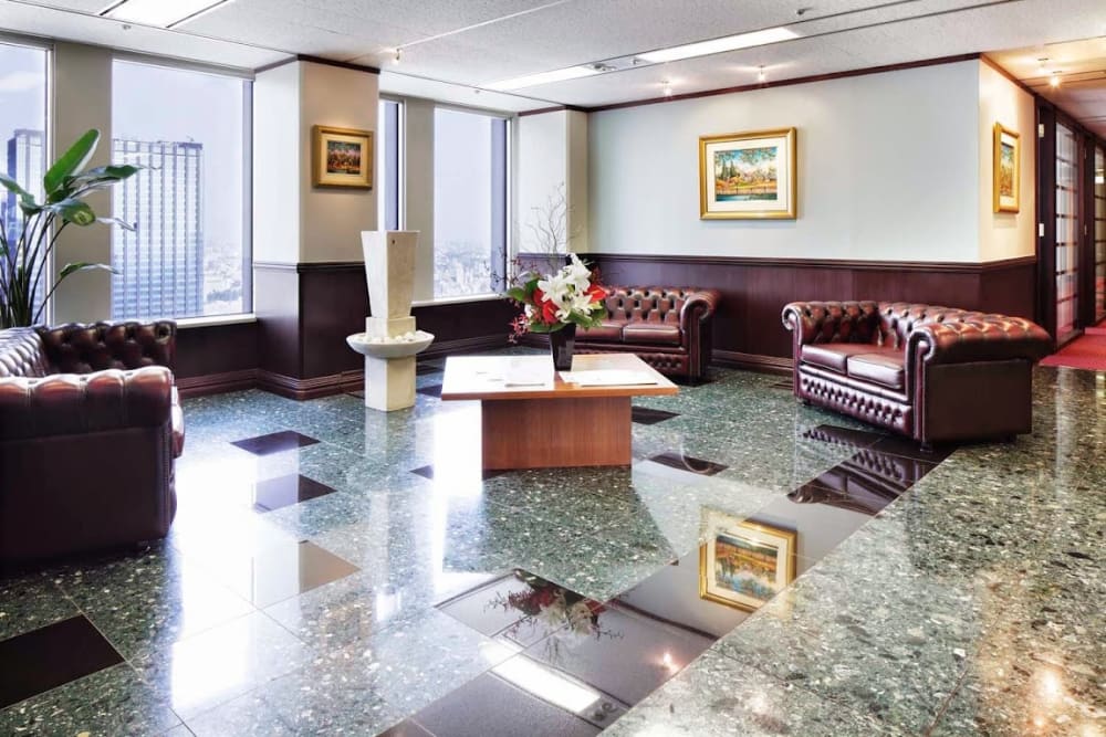 Servcorp Shinjuku Nomura Building