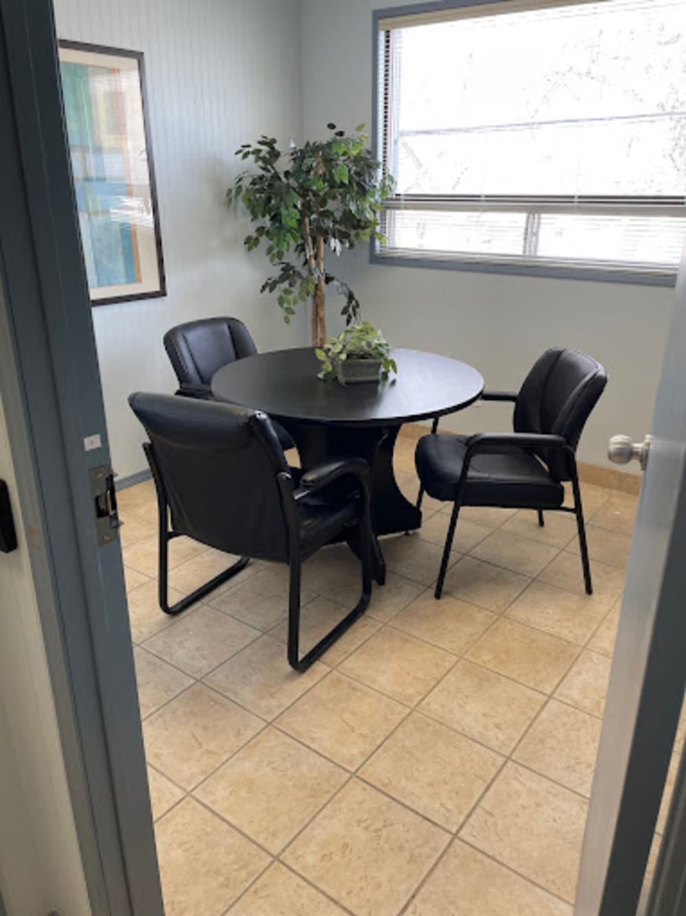 Akin's Business Centre