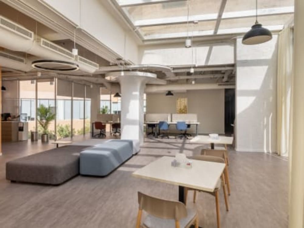 Regus - Riyadh, Fazarri Sq