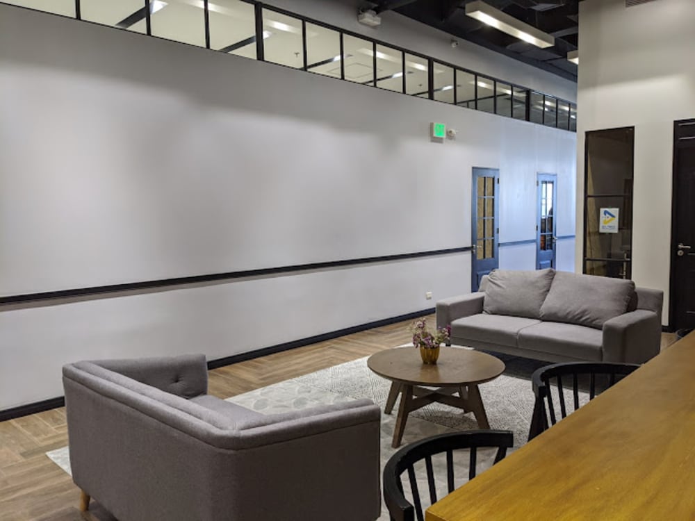 Enderun Coworking Podium