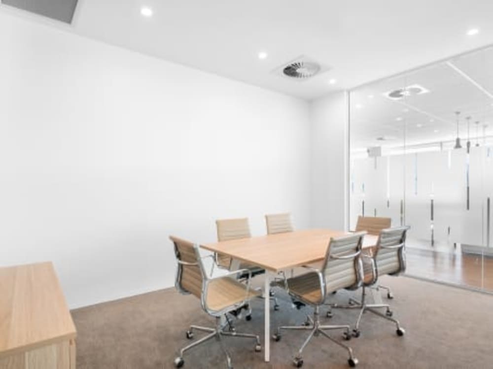 Regus Gateway Business Center Canberra