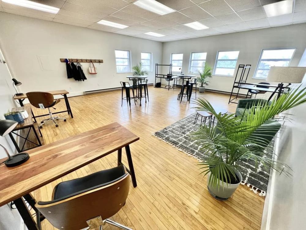 Riverside Coworking Company