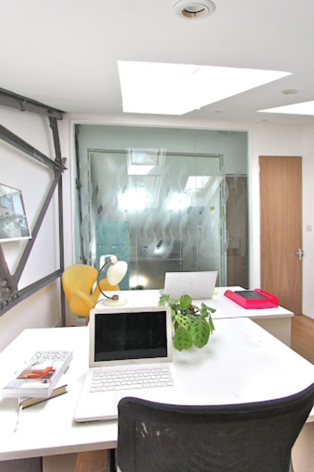 Hone London 16 Pixley Street