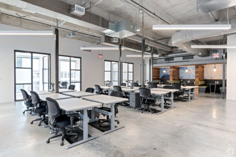 Common Desk Granite Park