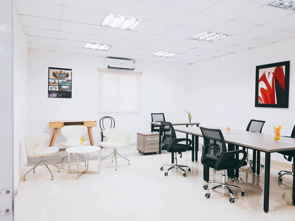 Y5 Office- Startup Space