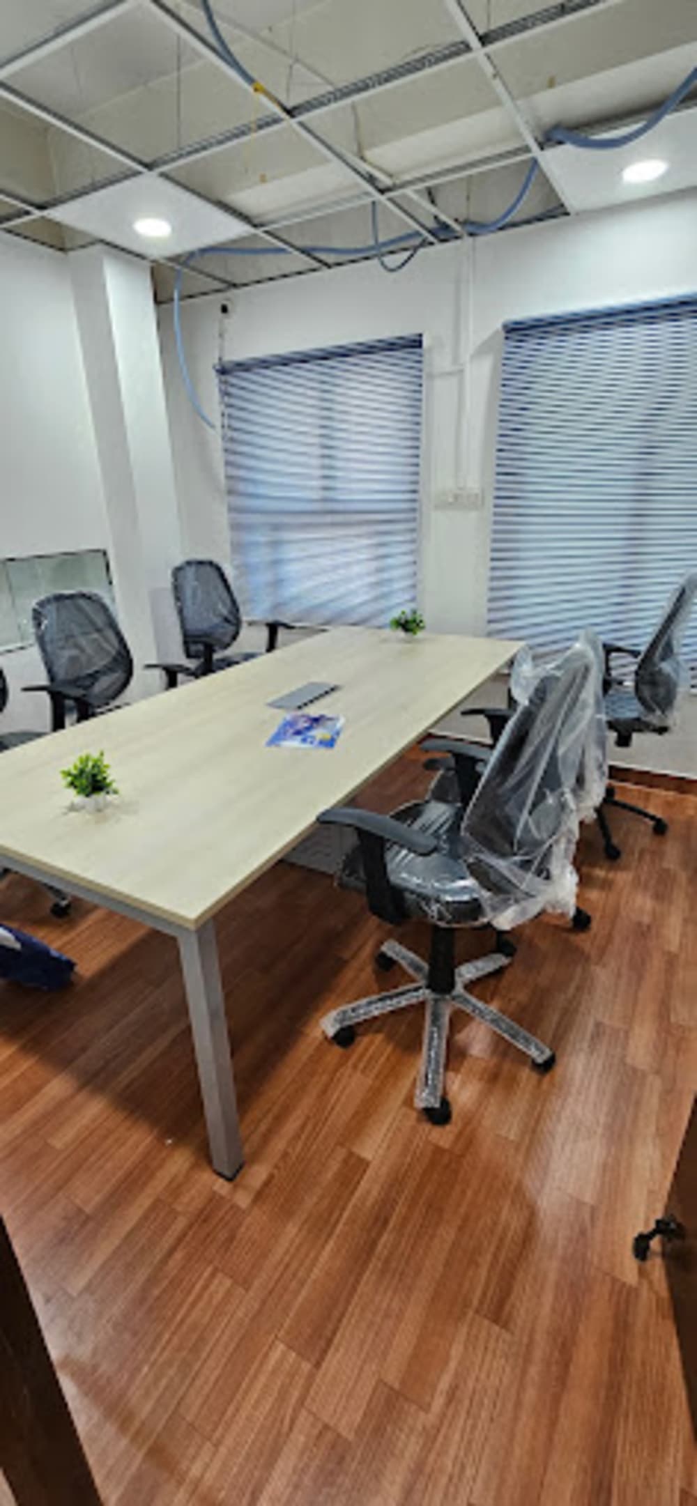 MADRAZCOWORKS Gopalapuram- Chennai