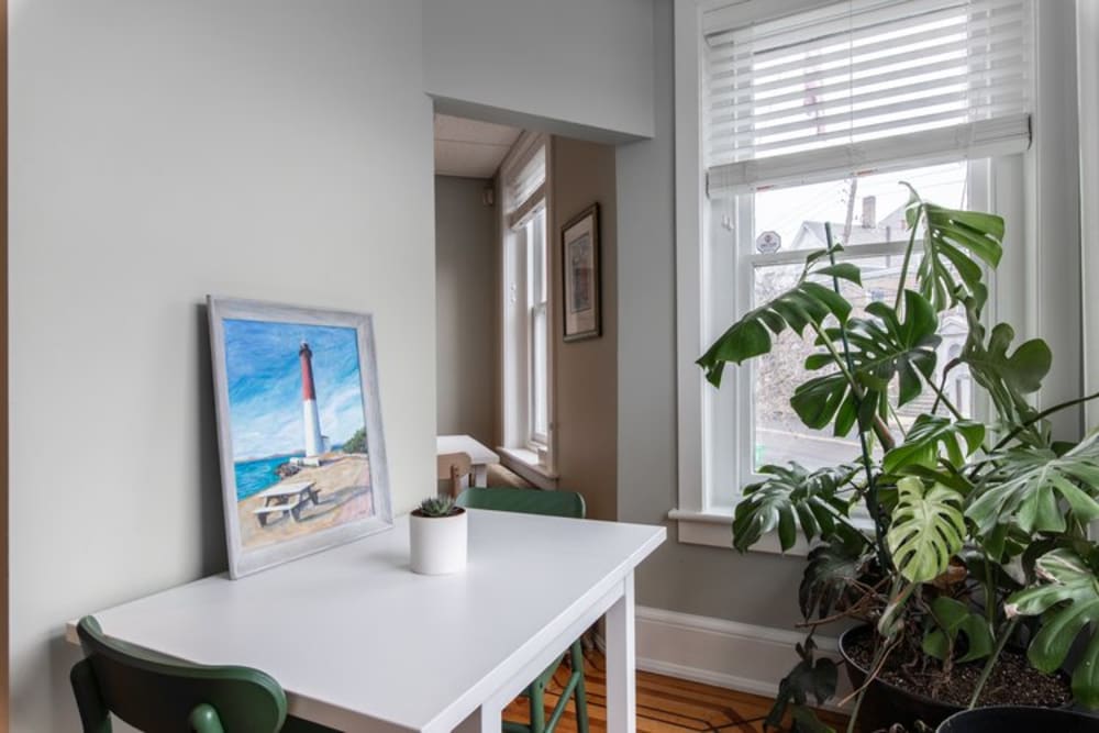 Lighthouse 28 15th St