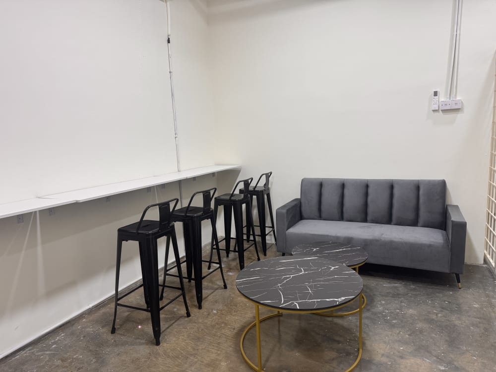 Meeting Room @ Sivo Coworking Space