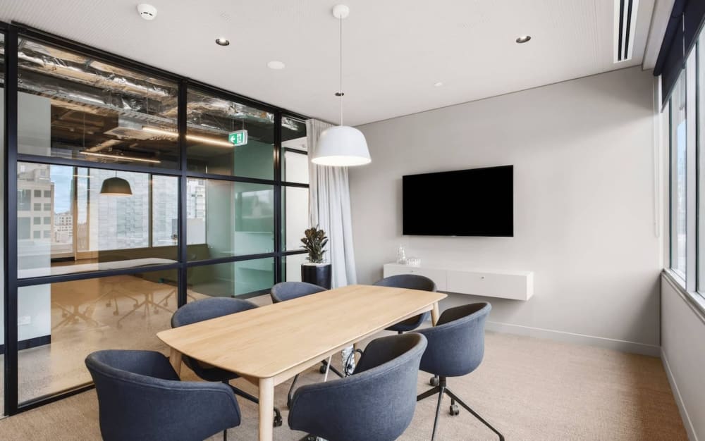 Clarence | 456 Lonsdale Street