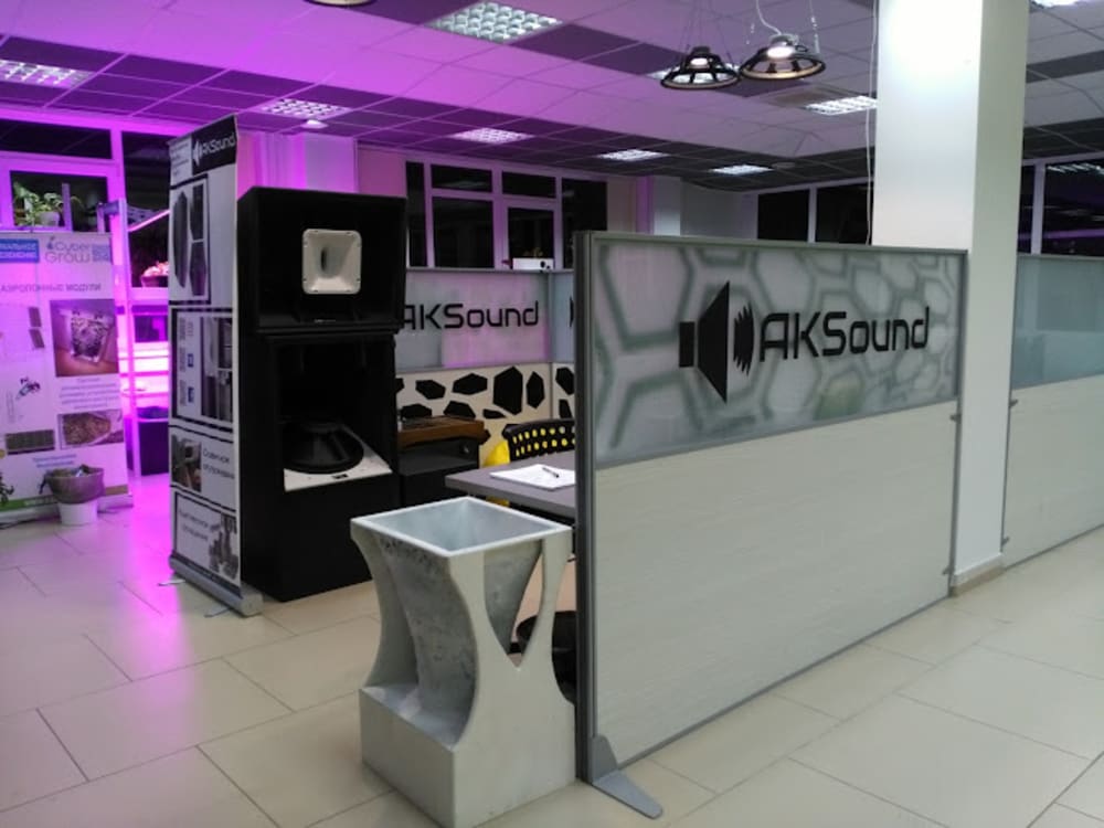 Industrial coworking Don Garazh