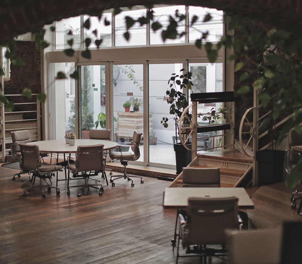 IMPACT HUB ATHENS E E