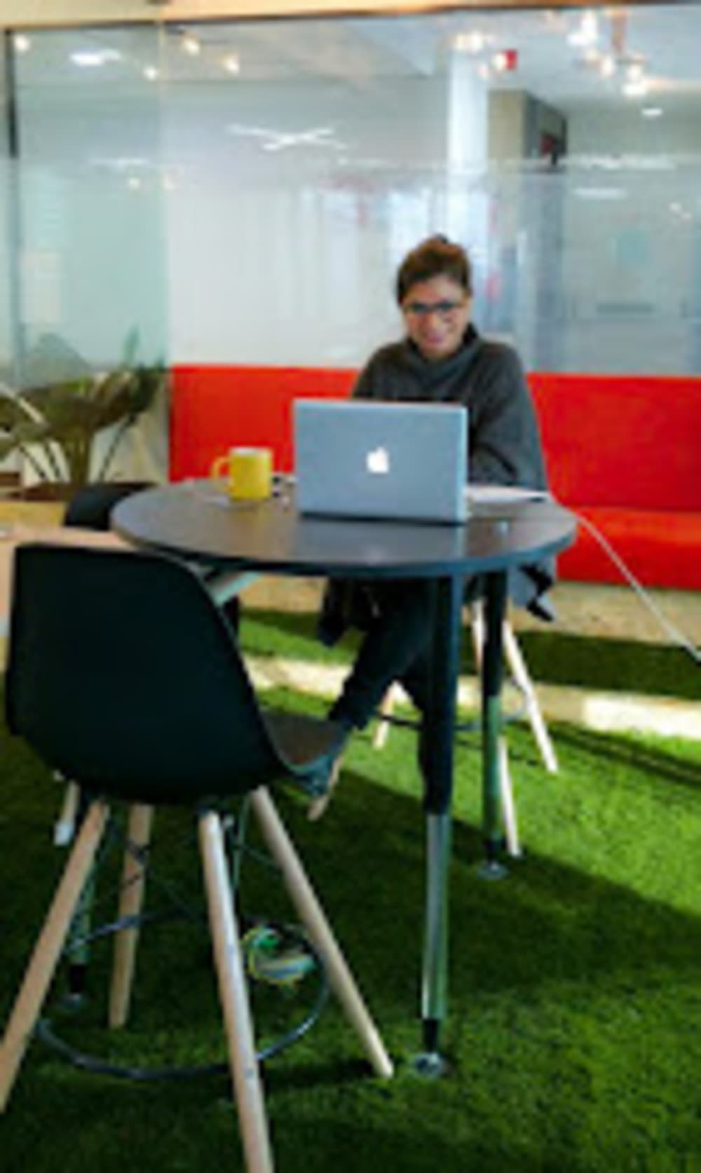 Desq Worx  Sector 48