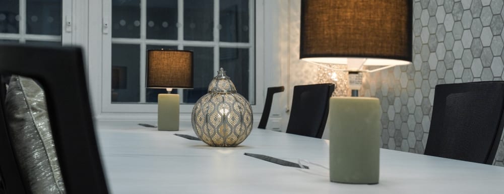 One Avenue Group Limited London 64 North Row