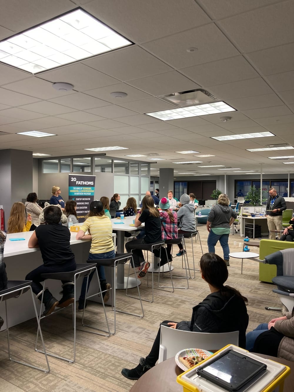 20Fathoms-Traverse Hwy