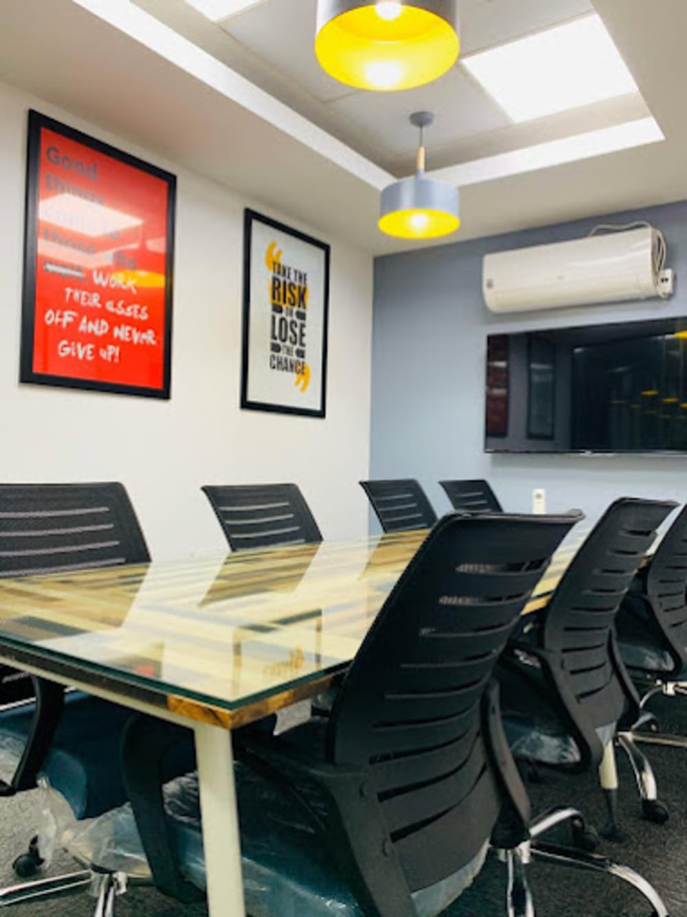 Hub & Oak Rama Krishna Puram