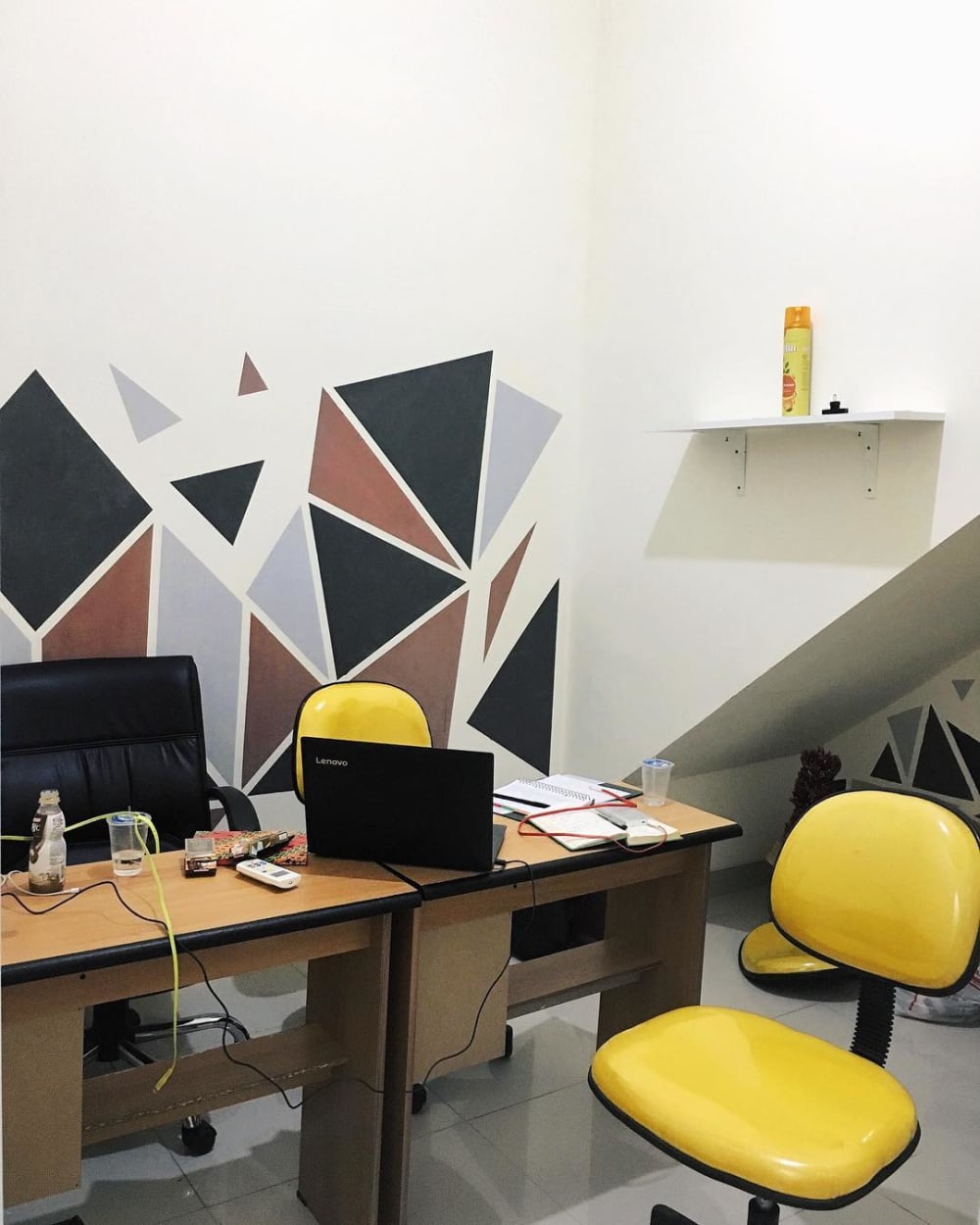 Lemon Workstation Tangerang