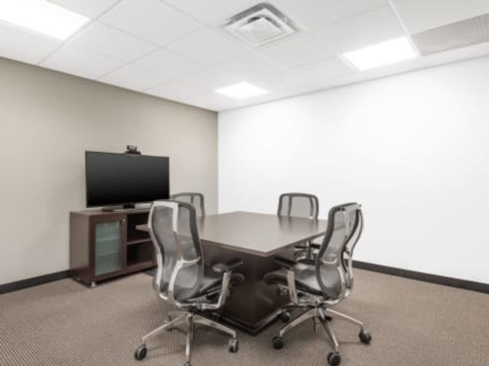 Regus Michigan Avenue-Lansing