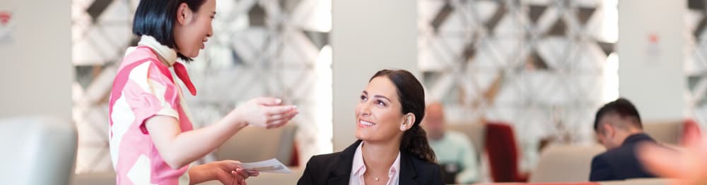 Plaza Premium Lounge marhaba Dubai International Airport Lounge Terminal 1