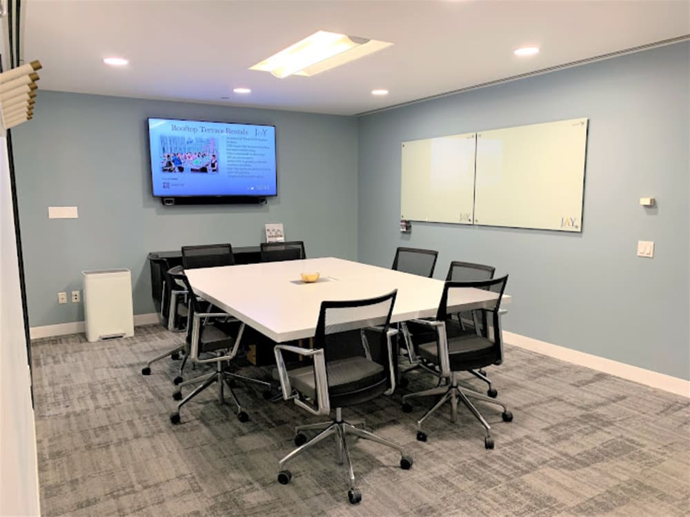 Jay Suites-Wall Street