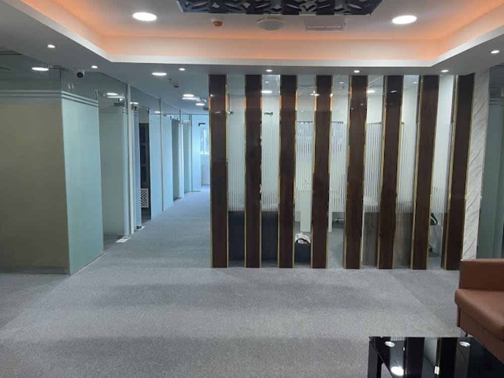 AlMas Business Center