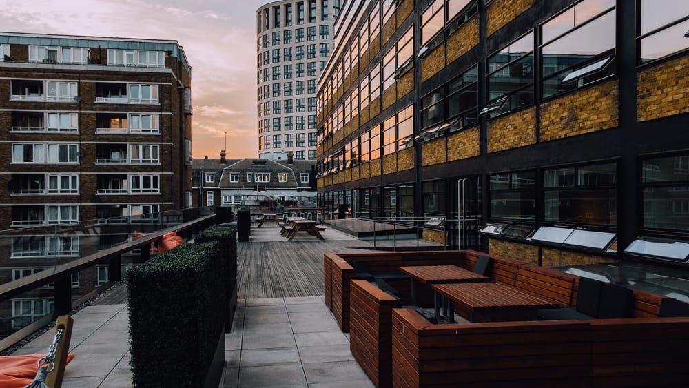 Breezblok John Stow House London