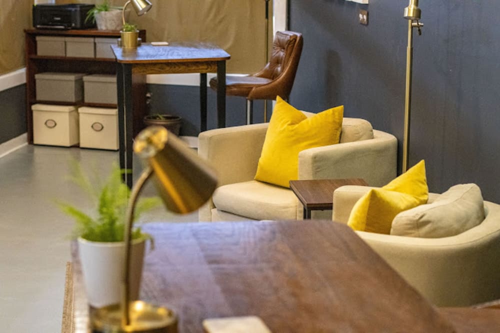 Urban Bird Mellwood Ave