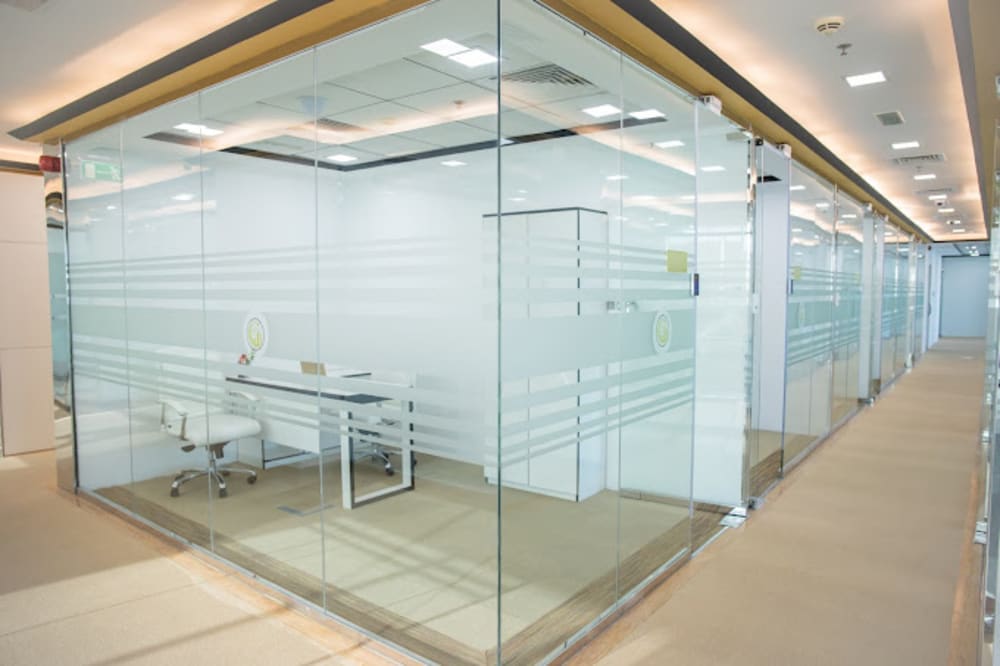 Goldengate Six Business Center