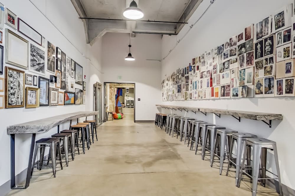 ArtHaus Studios Mountain