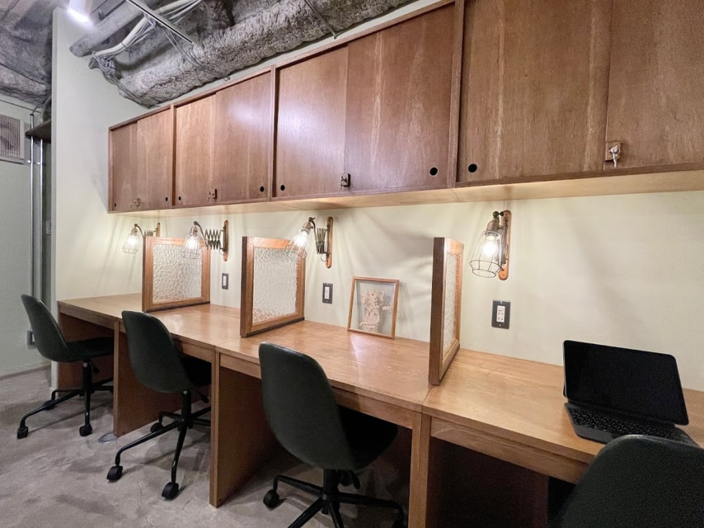 Telecube Herbis Osaka Office Tower