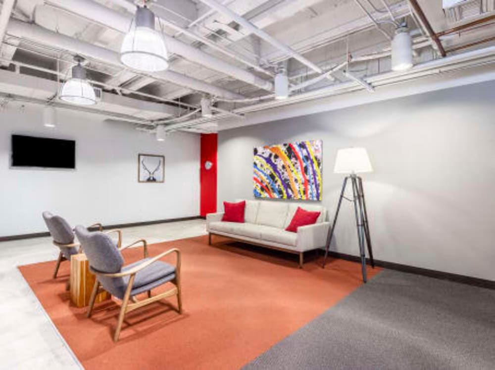 Regus Meridian Center