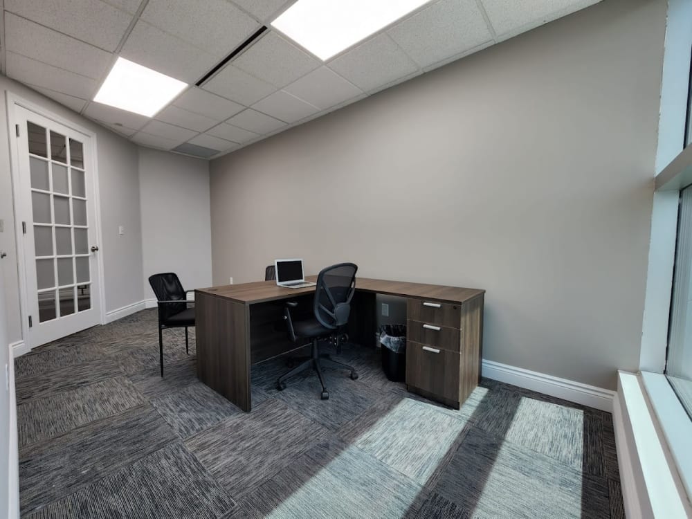 Corporate Executive Offices-Burloak