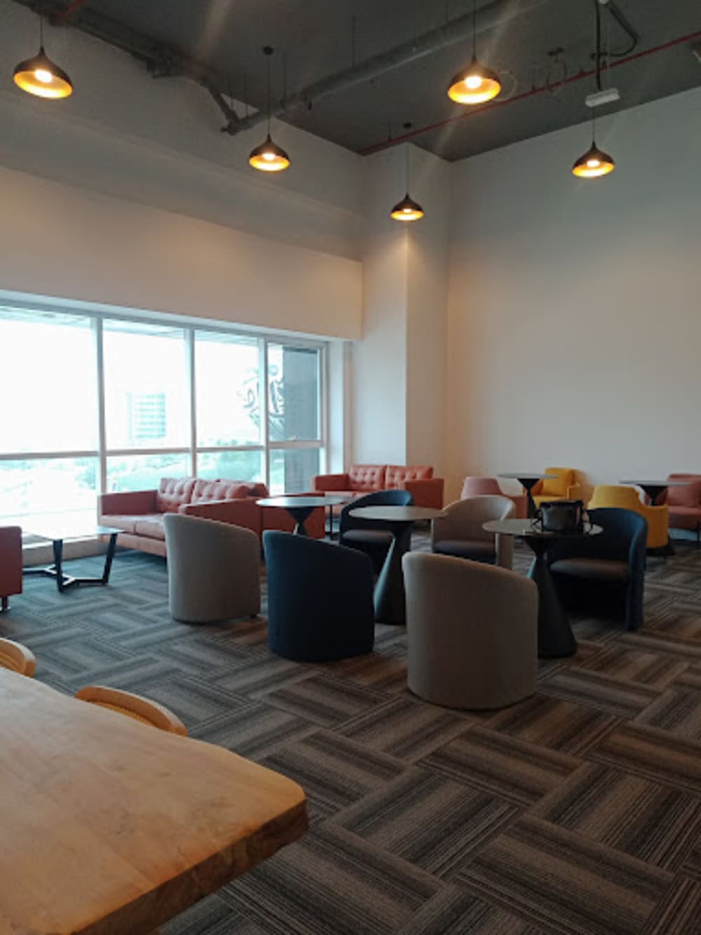 Czar Workspace Business Center