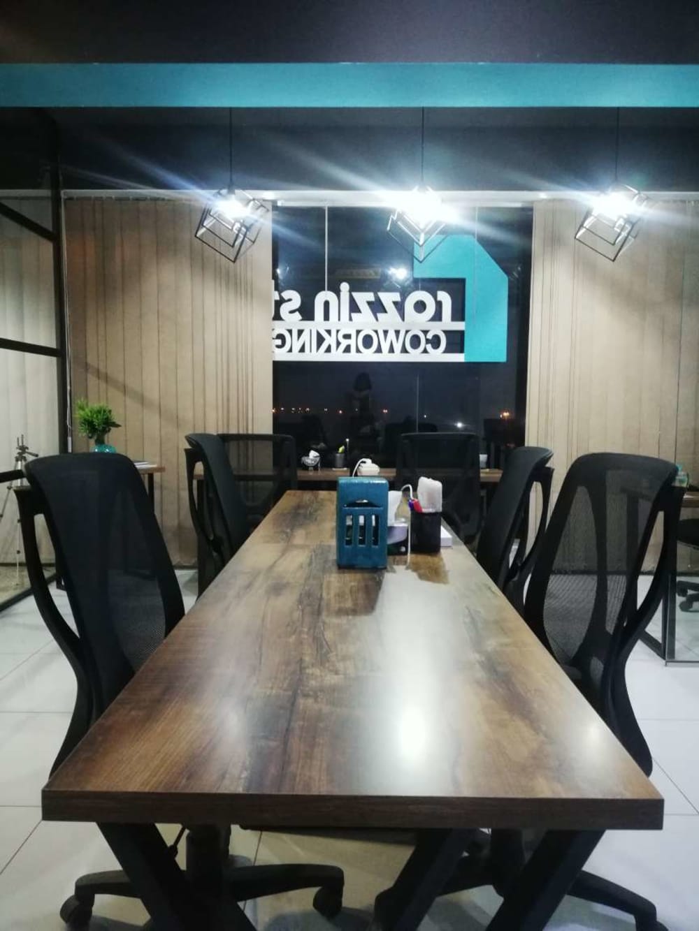 Razzin Coworking Space