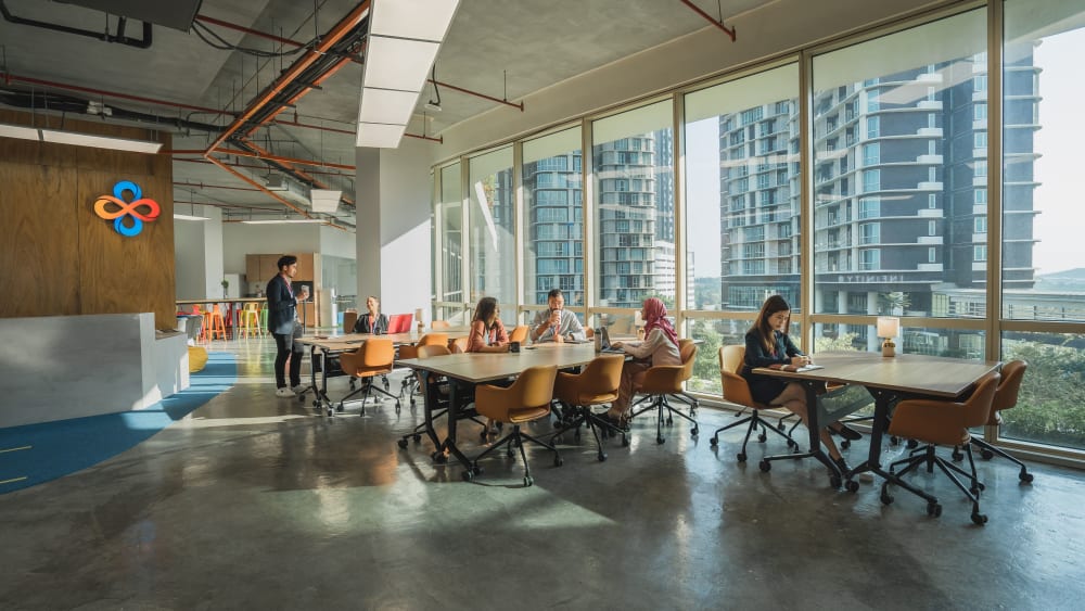 INFINITY8 Medini Iskandar