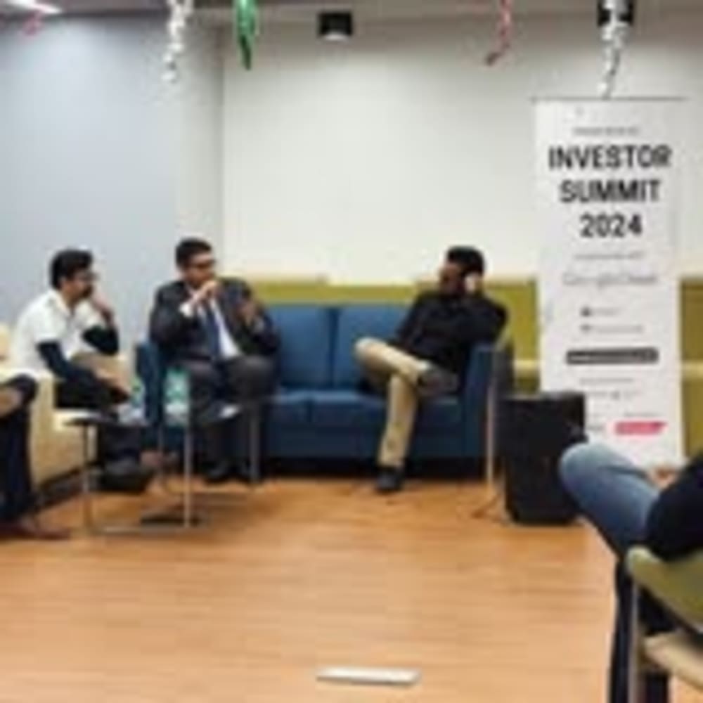 Innov8 Coworking Space Aurum Q Parć