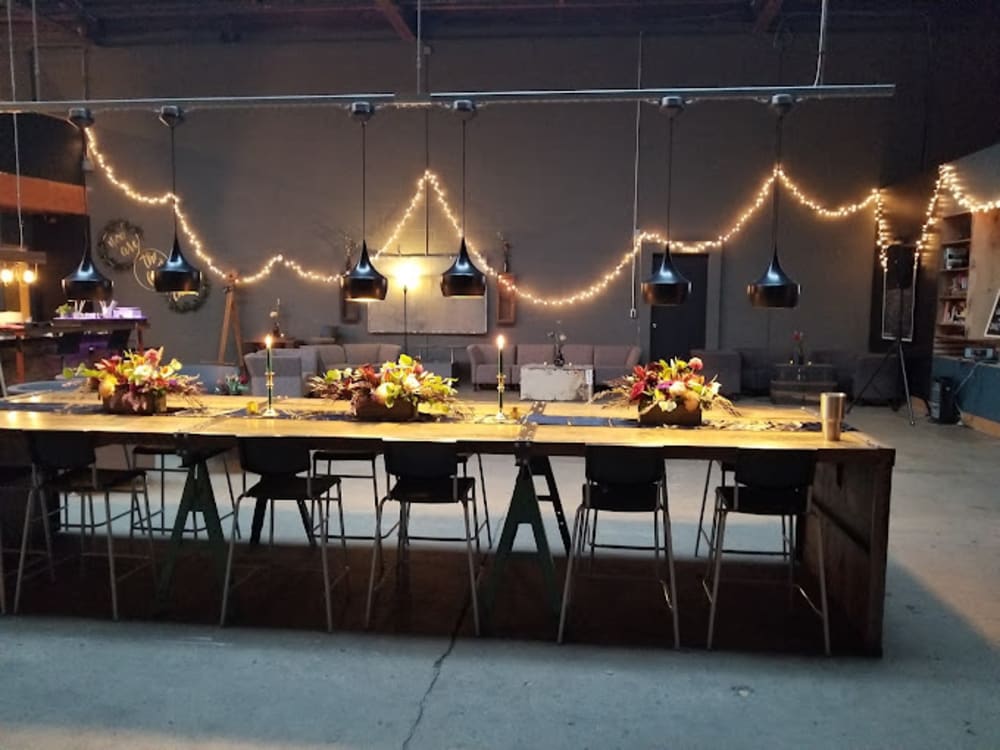 Speakeasy Winthrop Ave