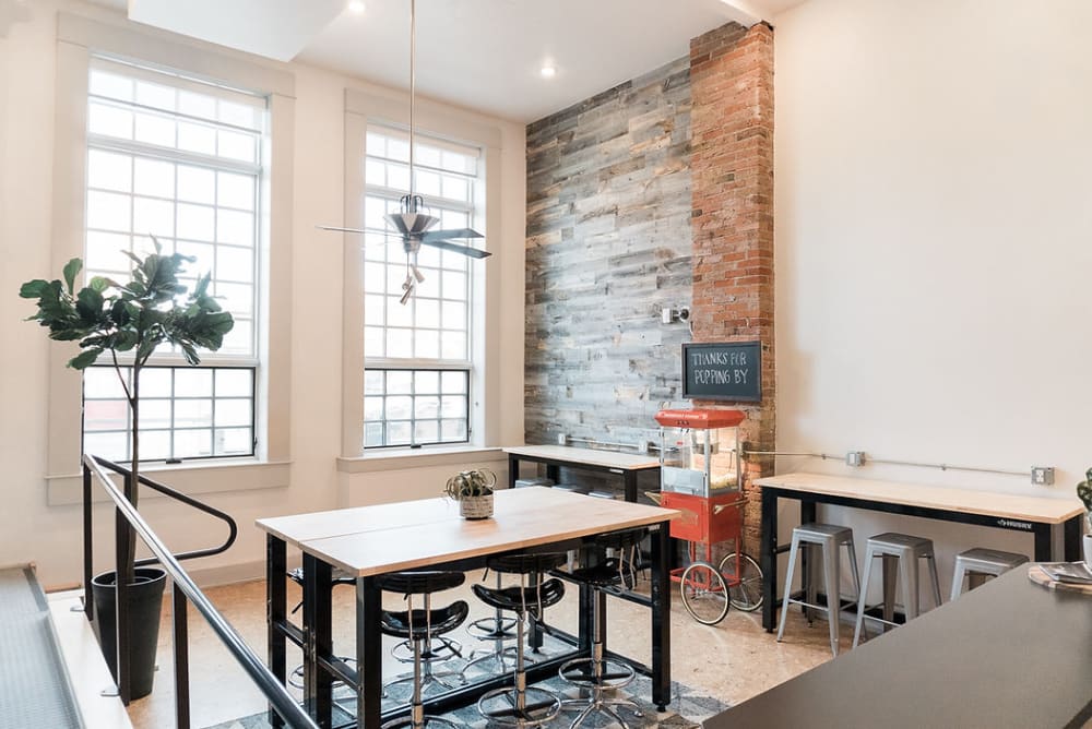 The Durlacher Laramie