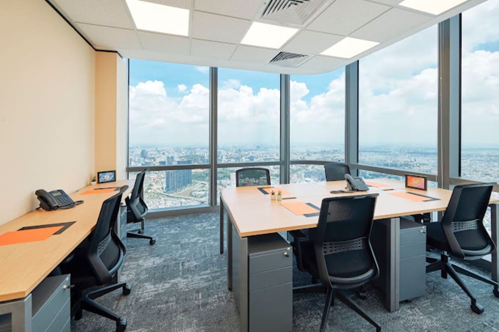 Compass Offices Landmark 81