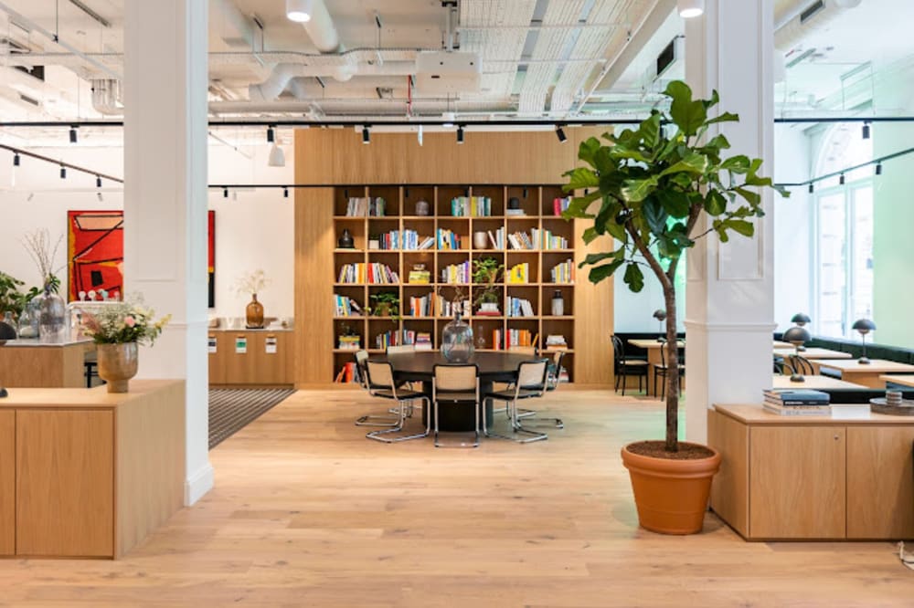 WeWork London 17 St Helen’s Place