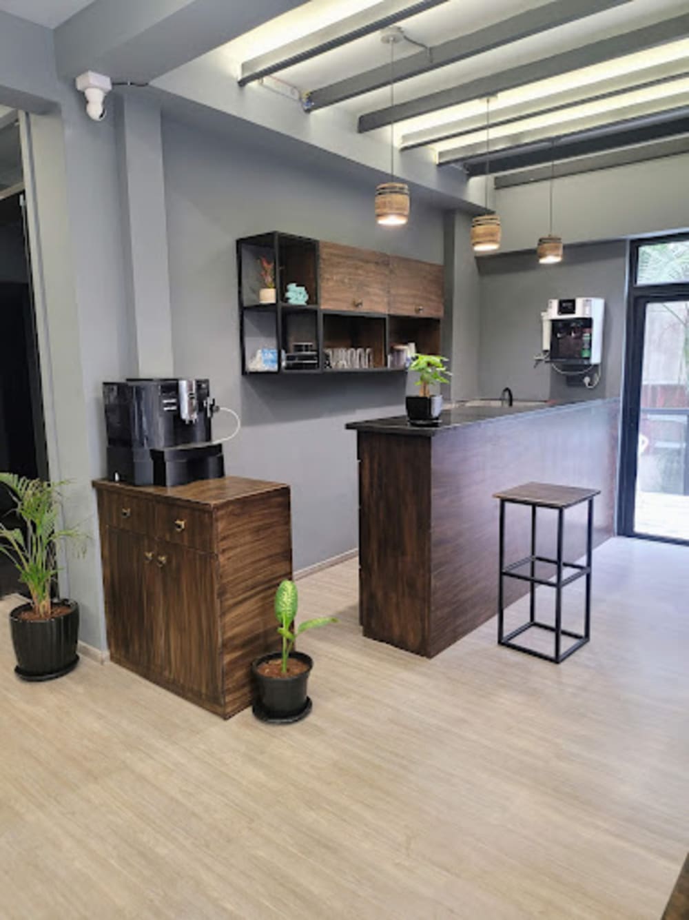 The Missing Link Koregaon Park