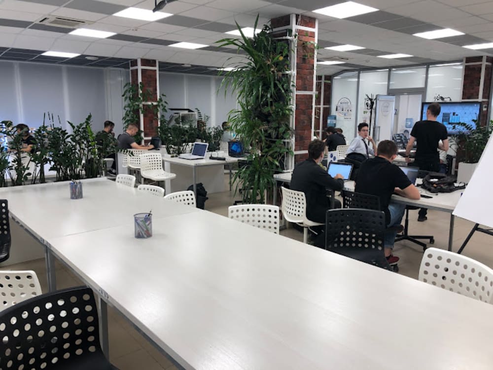 Industrial coworking Don Garazh