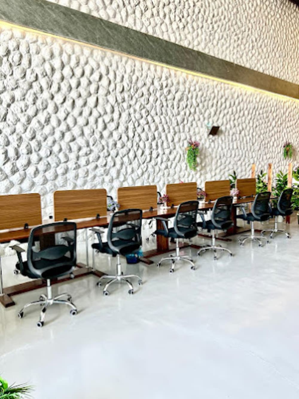 Seven workspaces- Saudi Arabia