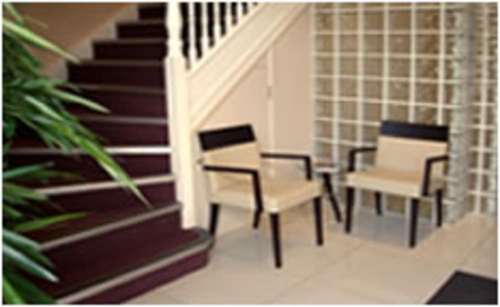 Stirling Management & Services Ltd London