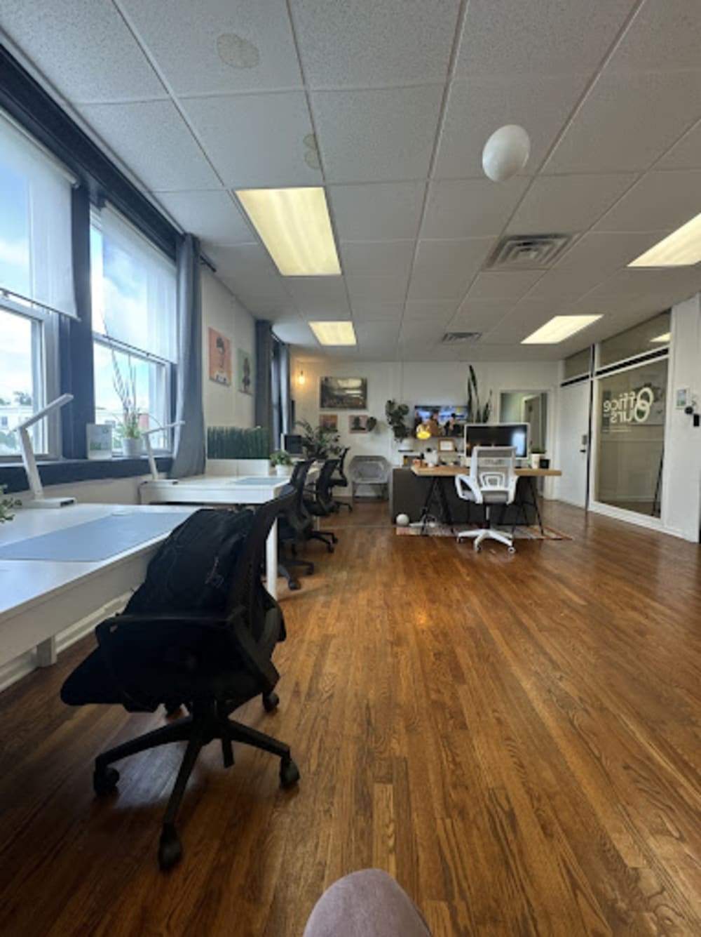 Office Ours Stuyvesant