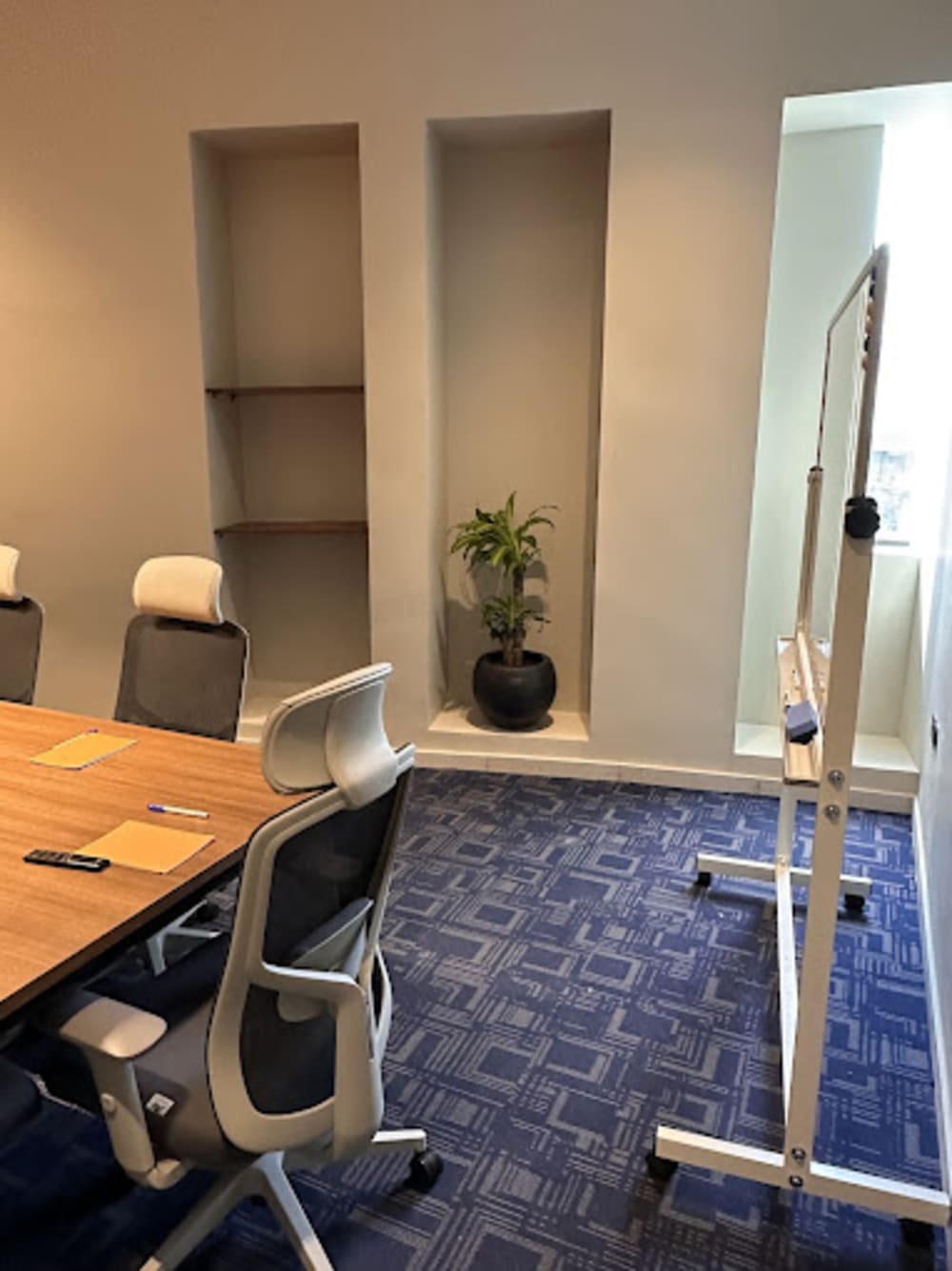 Business Hub-Sultana