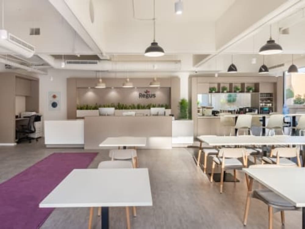 Regus - Riyadh, Fazarri Sq