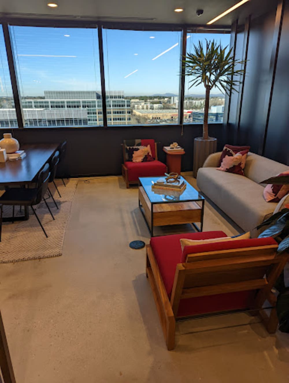 Industrious  7000 Central Parkway