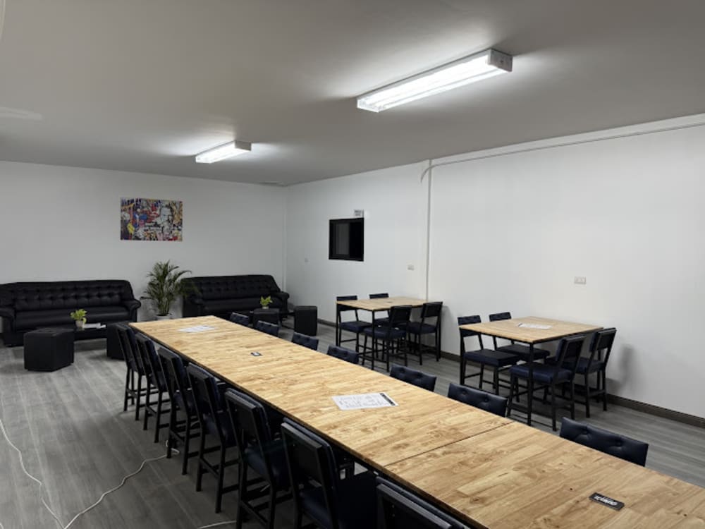 Shakez Coworking Lounge