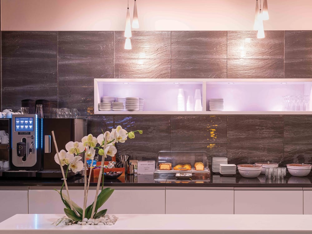 Plaza Premium Lounge marhaba Geneva Airport Lounge