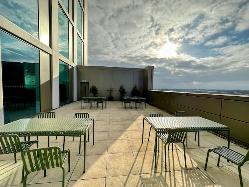 Spaces Avebury Boulevard